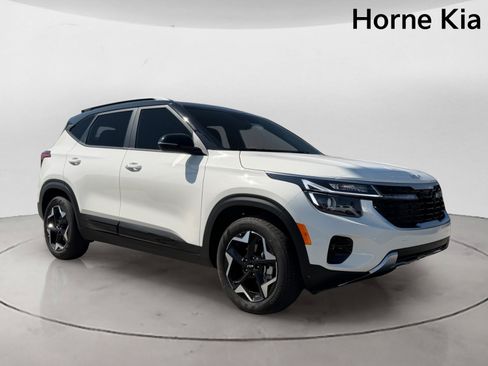 New 2026 Kia Seltos S FWD image 2