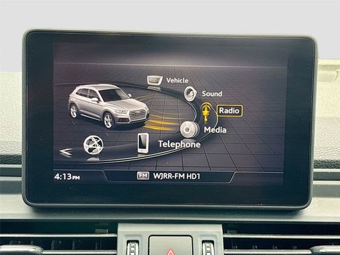 Used 2020 Audi Q5 2.0T Premium w/ Convenience Package AWD/4WD image 14