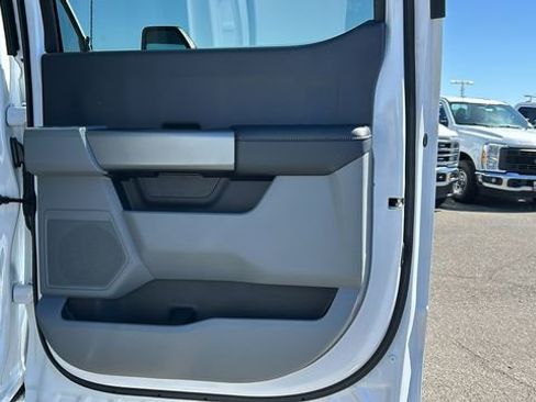 New 2026 Ford F250 XLT w/ FX4 Off-Road Package image 12