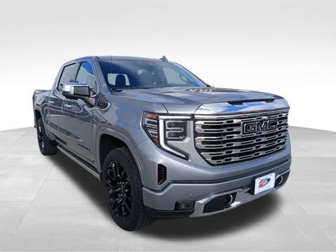 Used 2025 GMC Sierra 1500 Denali w/ Denali Reserve Package image 7