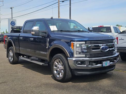Used 2019 Ford F350 Lariat w/ Lariat Ultimate Package AWD/4WD image 7