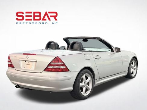 Used 2003 Mercedes-Benz SLK 320 image 5