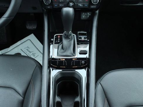 Used 2024 Jeep Compass Limited image 18