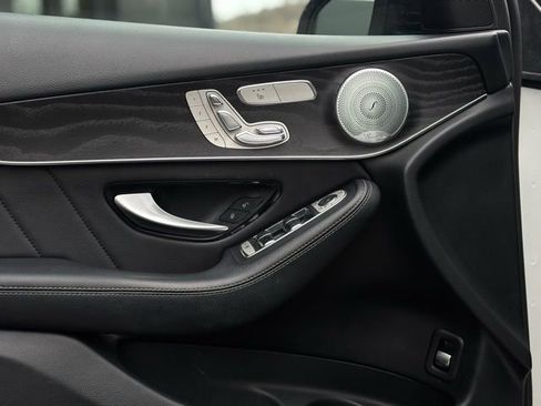 Used 2018 Mercedes-Benz GLC 300 4MATIC image 20