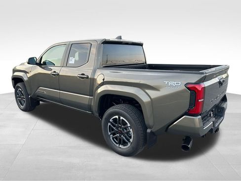 New 2026 Toyota Tacoma TRD Sport AWD/4WD image 3