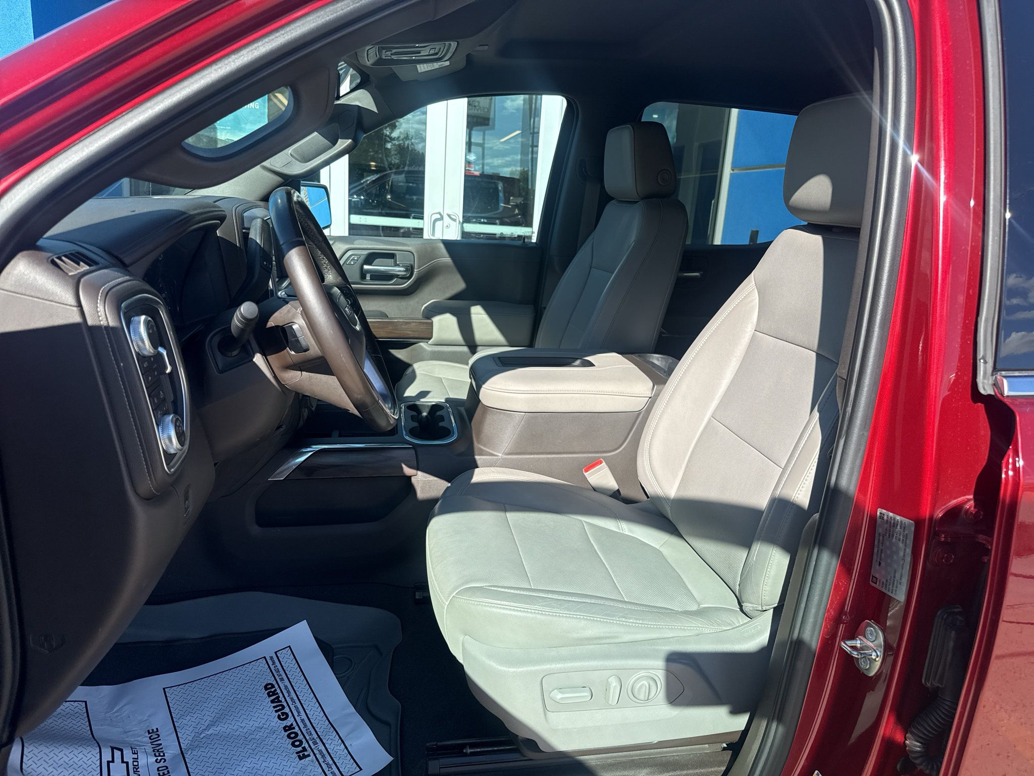 Used 2019 GMC Sierra 1500 SLT w/ SLT Convenience Package AWD/4WD image 16