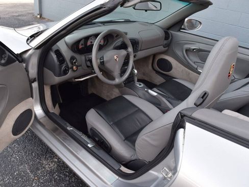 Used 1999 Porsche 911 Cabriolet image 2