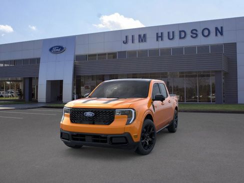 New 2026 Ford Maverick Lariat w/ Black Appearance Package image 2