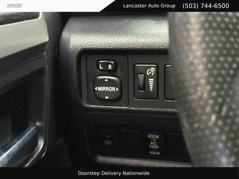Used 2016 Toyota 4Runner SR5 AWD/4WD image 25