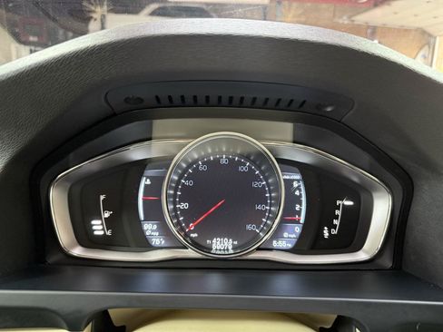 Used 2016 Volvo S60 T5 Premier FWD image 13