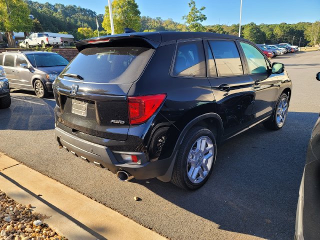 Used 2025 Honda Passport EX-L image 3