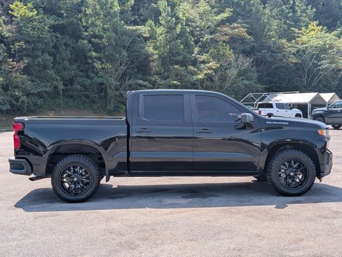 Used 2020 Chevrolet Silverado 1500 Custom RWD image 10