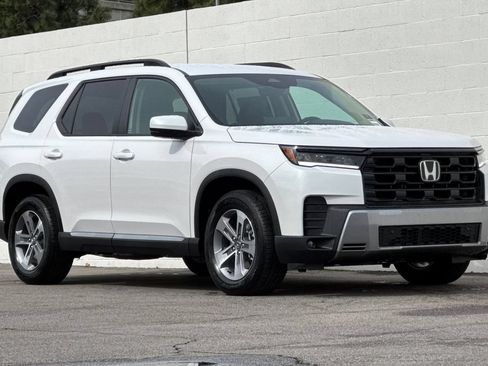 Certified 2026 Honda Pilot EX-L image 2