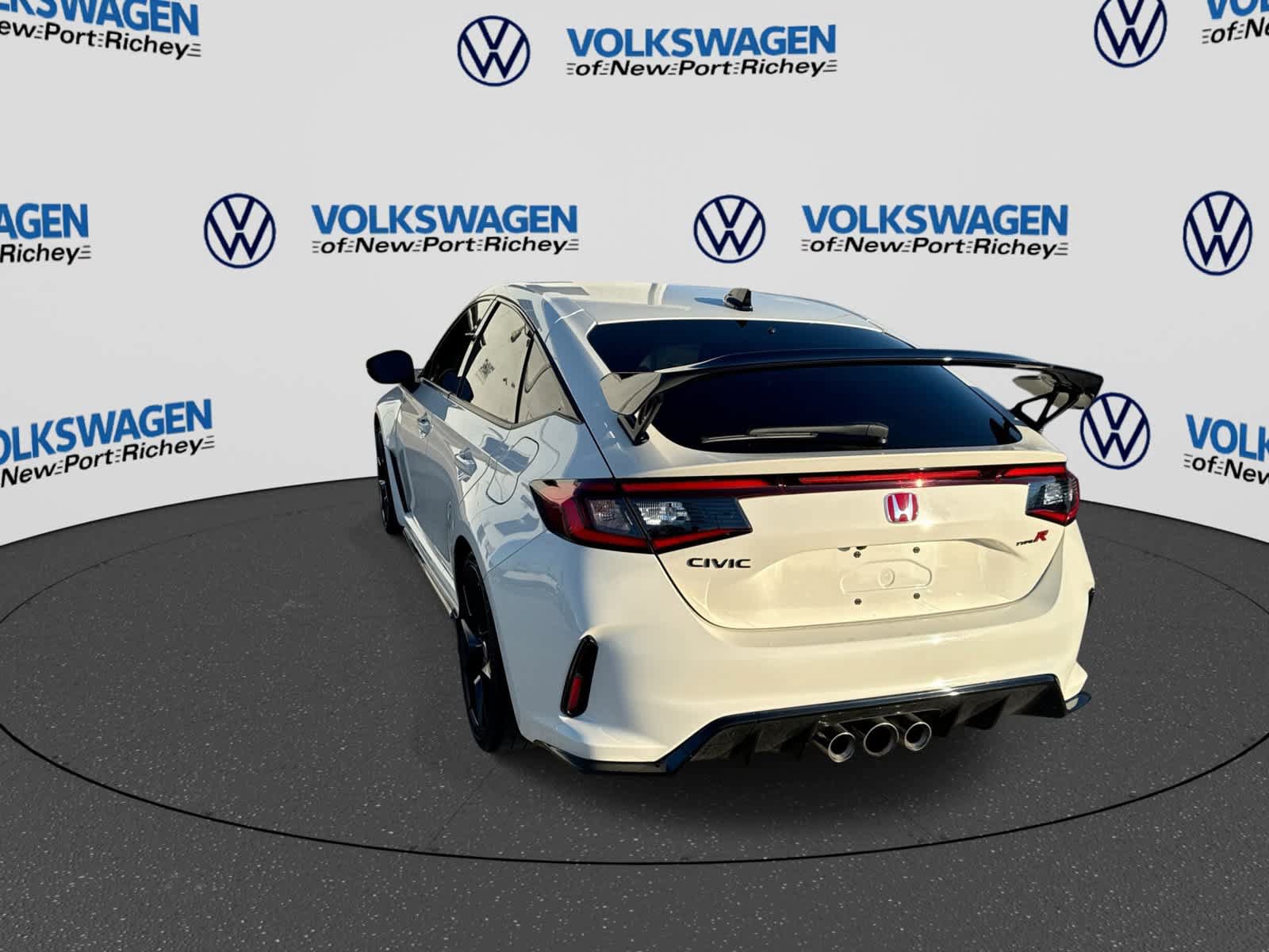 Used 2024 Honda Civic Type R image 12