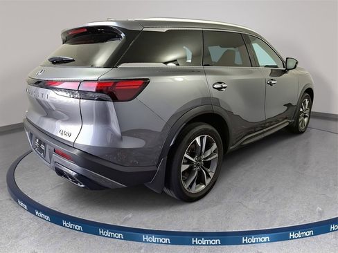 Certified 2025 INFINITI QX60 Luxe image 4
