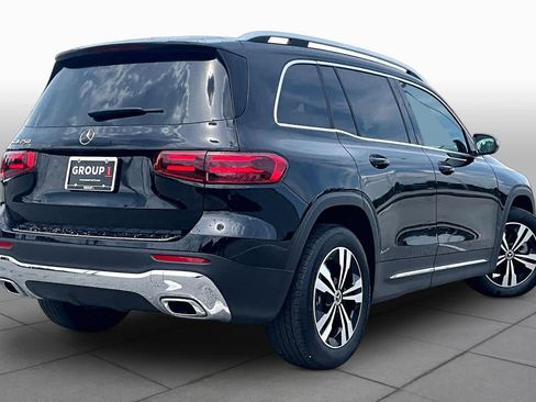 Certified 2025 Mercedes-Benz GLB 250 image 13
