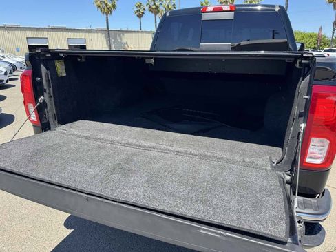 Used 2016 Chevrolet Silverado 1500 LTZ RWD image 39