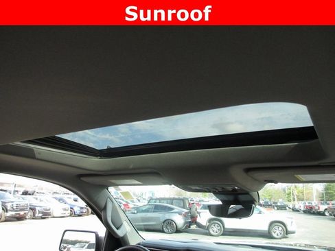 Used 2024 GMC Sierra 1500 Denali w/ Denali Reserve Package image 17