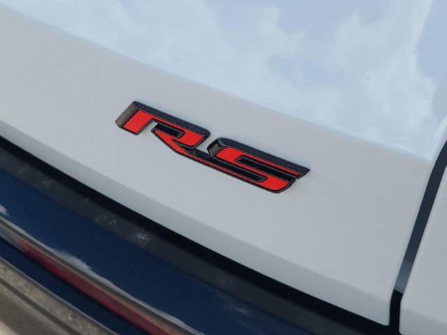 New 2027 Chevrolet Traverse RS FWD image 33