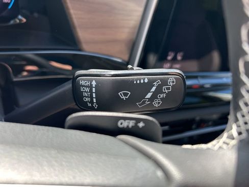 New 2026 Volkswagen Atlas SE image 24