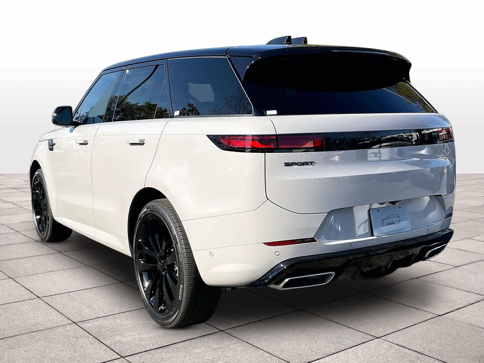 New 2026 Land Rover Range Rover Sport Dynamic SE AWD/4WD image 3