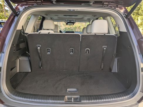 Certified 2022 Kia Telluride EX w/ EX Premium Package image 10