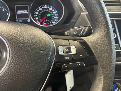 Used 2019 Volkswagen Tiguan S w/ 3rd Row Seat Package AWD/4WD image 17