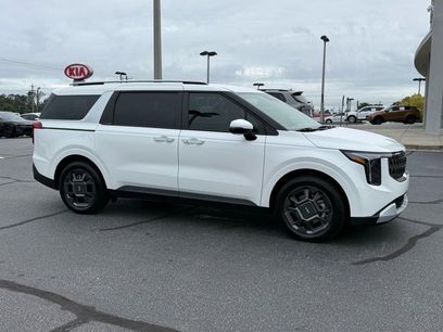 New 2026 Kia Carnival EX