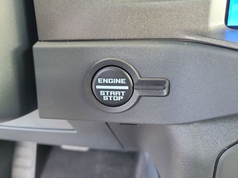 New 2026 Ford Bronco 2-Door AWD/4WD image 24