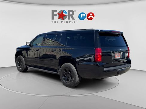 Used 2019 Chevrolet Suburban Premier w/ RST 6.2L Performance Edition AWD/4WD image 3