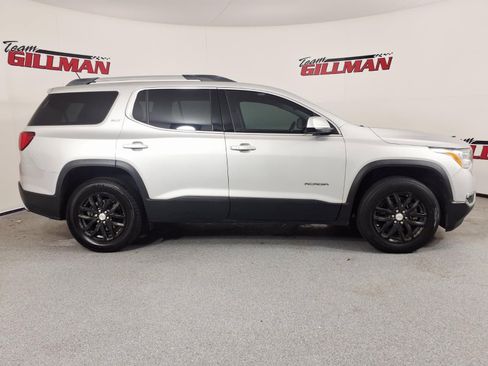 Used 2019 GMC Acadia SLT w/ LPO, Floor Liner Package FWD image 5