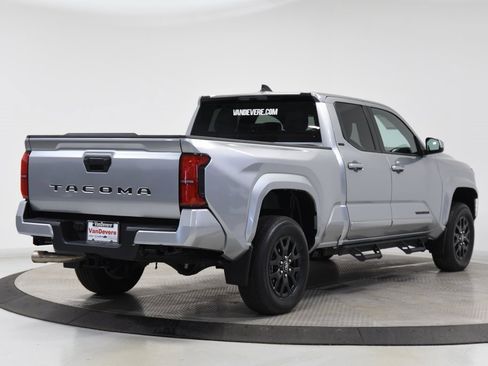 Used 2024 Toyota Tacoma SR5 image 7