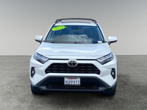 Used 2023 Toyota RAV4 XLE Premium FWD image 8