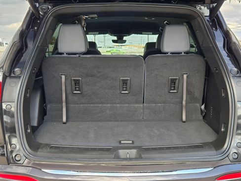 Certified 2023 Buick Enclave Premium w/ LPO, Touring Package image 26