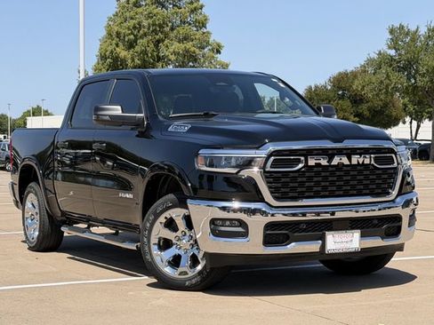 Used 2025 RAM 1500 Lone Star AWD/4WD image 2