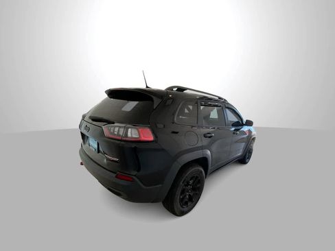 Used 2019 Jeep Cherokee Trailhawk w/ Comfort/Convenience Group AWD/4WD image 8