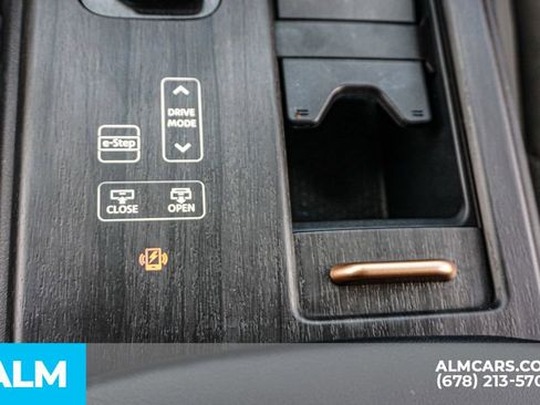 Used 2023 Nissan Ariya FWD image 43