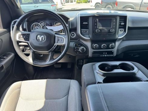 Used 2022 RAM 1500 Big Horn AWD/4WD image 12