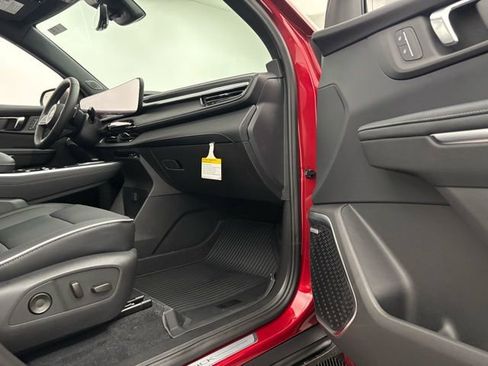 New 2026 Buick Enclave Preferred w/ Power Package image 35