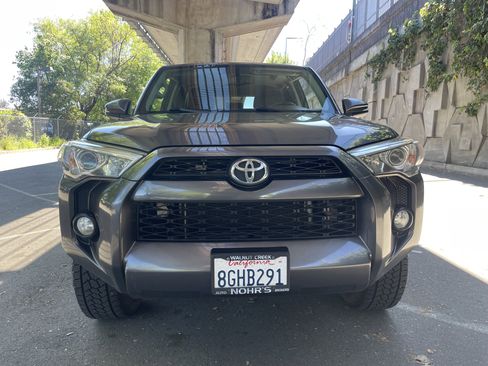 Used 2019 Toyota 4Runner SR5 Premium image 20