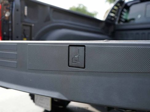 Used 2022 Ford F150 Raptor w/ Convenience Package image 79