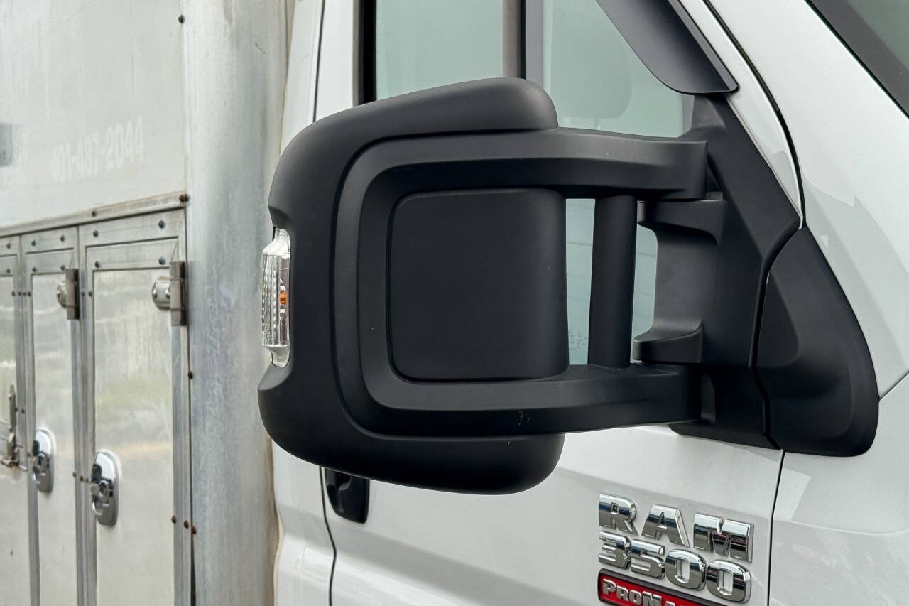 Used 2019 RAM ProMaster 3500 w/ Premium Appearance Group FWD image 13