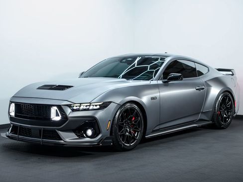 Used 2025 Ford Mustang GT Premium w/ GT Performance Package image 1