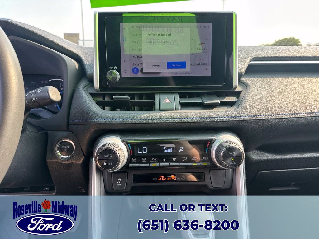 Used 2023 Toyota RAV4 SE AWD/4WD image 17