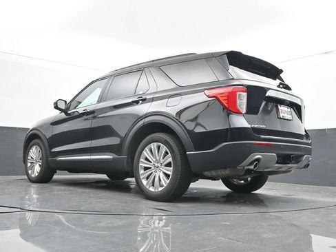 Used 2023 Ford Explorer Limited w/ Limited Technology Package AWD/4WD image 43