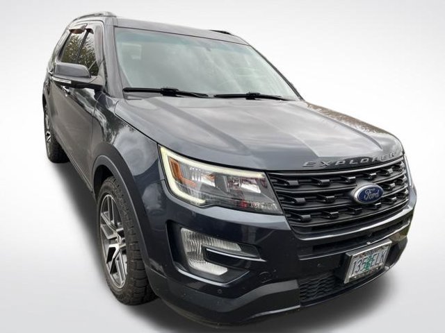 Used 2017 Ford Explorer Sport w/ Equipment Group 401A AWD/4WD image 9