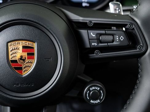 New 2026 Porsche Macan Turbo image 11