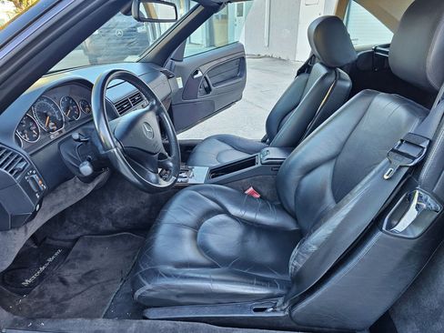 Used 2001 Mercedes-Benz SL 500 image 23