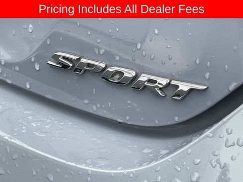 Used 2022 Honda Accord Sport image 9