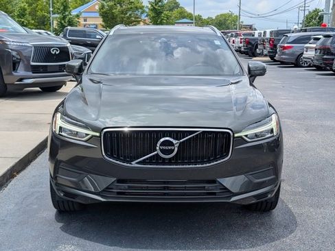 Used 2019 Volvo XC60 T5 Momentum w/ Multimedia Package image 10
